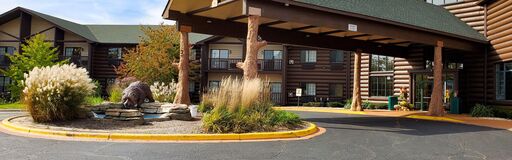 Grand Bear Resort at Starved Rock photo