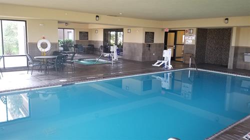 Hampton Inn & Suites Peru photo